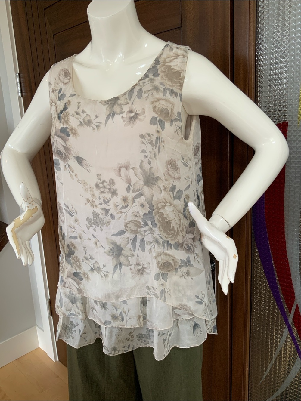 GIUSY Silk Top, Sz L, NWOT